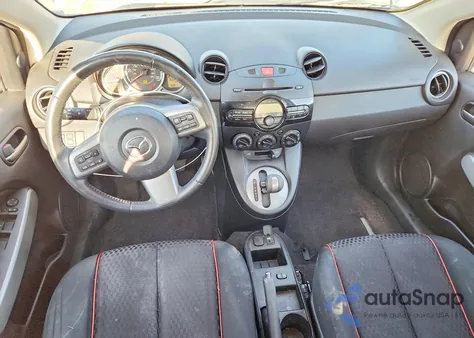 2013 Mazda Mazda2 z USA, uszkodzony, nr VIN JM1DE1LZ2D0162625